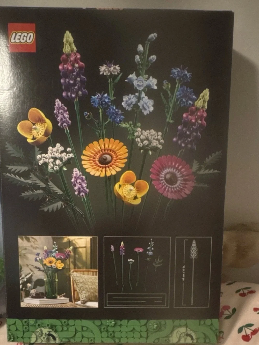 Lego Botanicals Wildflower Bouquet - Pink Yellow Blue Purple White Green